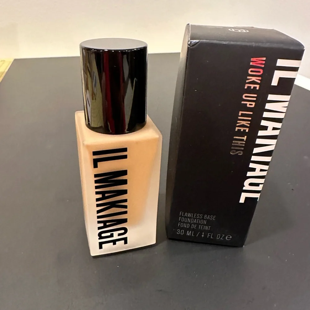 NWT IL MAKIAGE -095 foundation - Picture 3 of 3